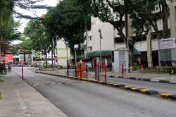 Chong Pang Garden (D27), Shop House #498283351